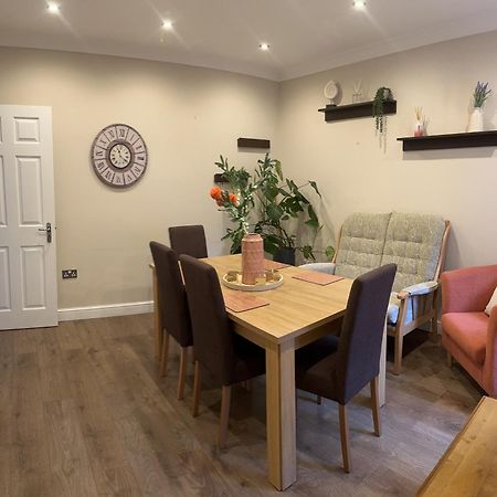 Adam'S Place, Watford Wd17 2Py Villa Esterno foto