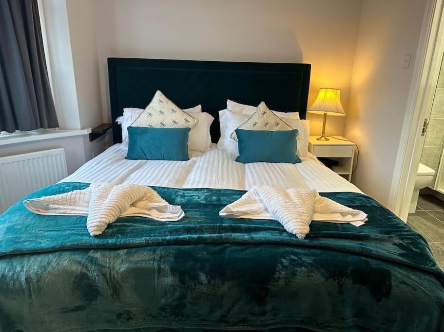 Adam'S Place, Watford Wd17 2Py Villa Esterno foto